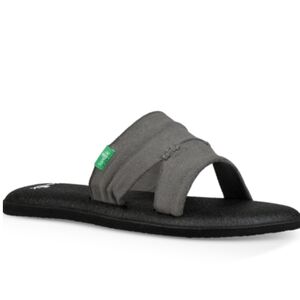 Sanuk Capri Sandals in Great Condition